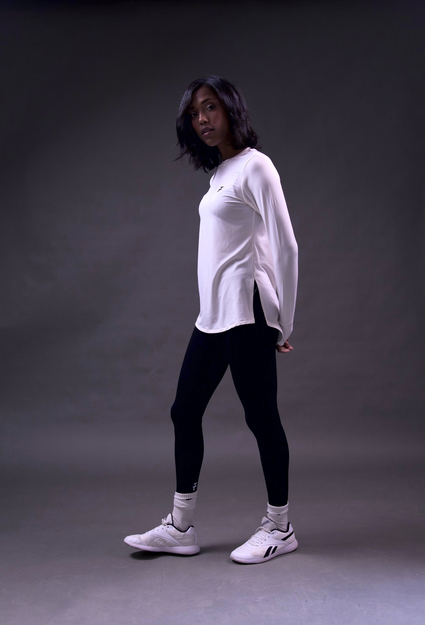 PERFORMANCE EXTENDED LONG SLEEVE TOP - Winter White - FIT TRIBE