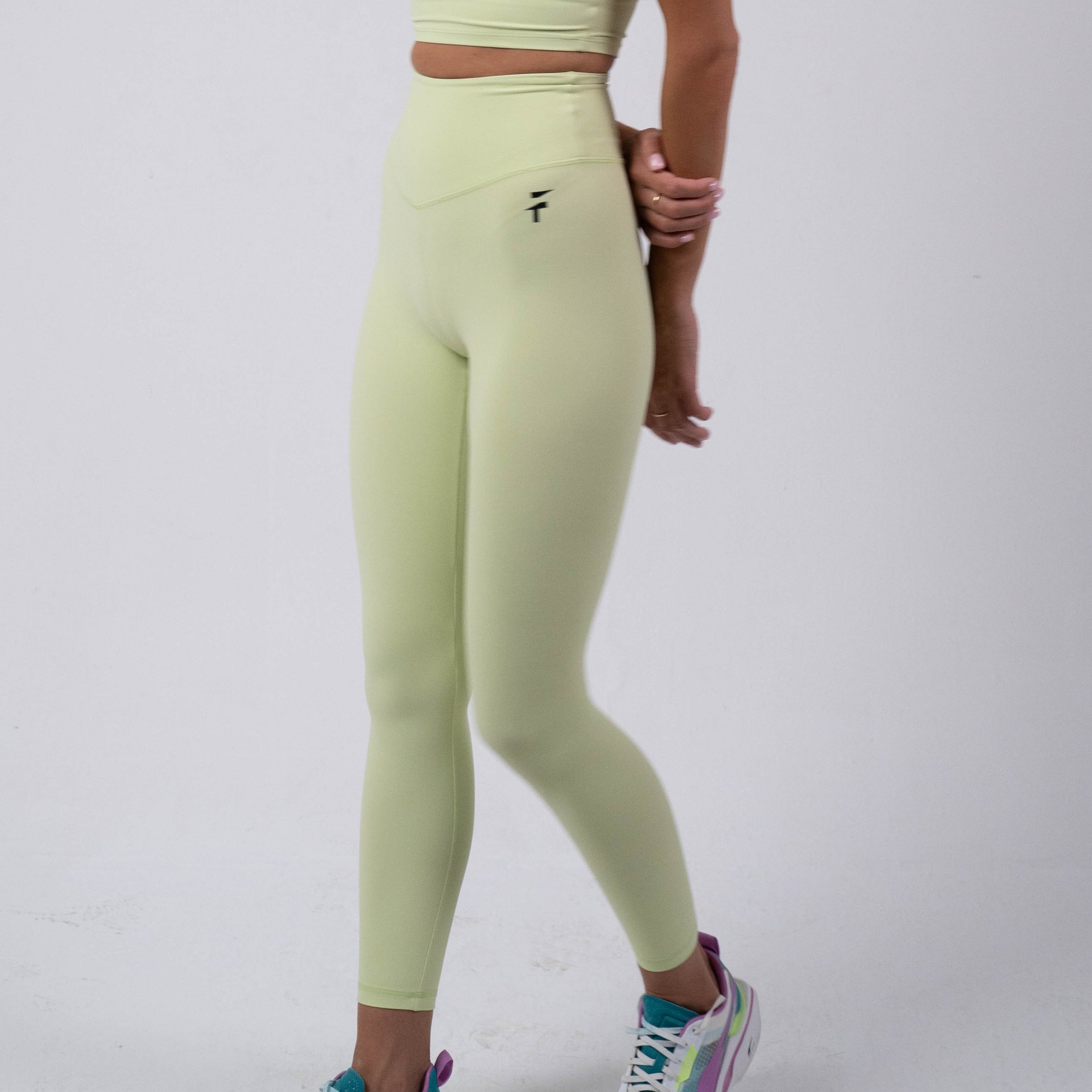 ULTRA SOFT ESSENTIAL LEGGINGS - Lime Twist