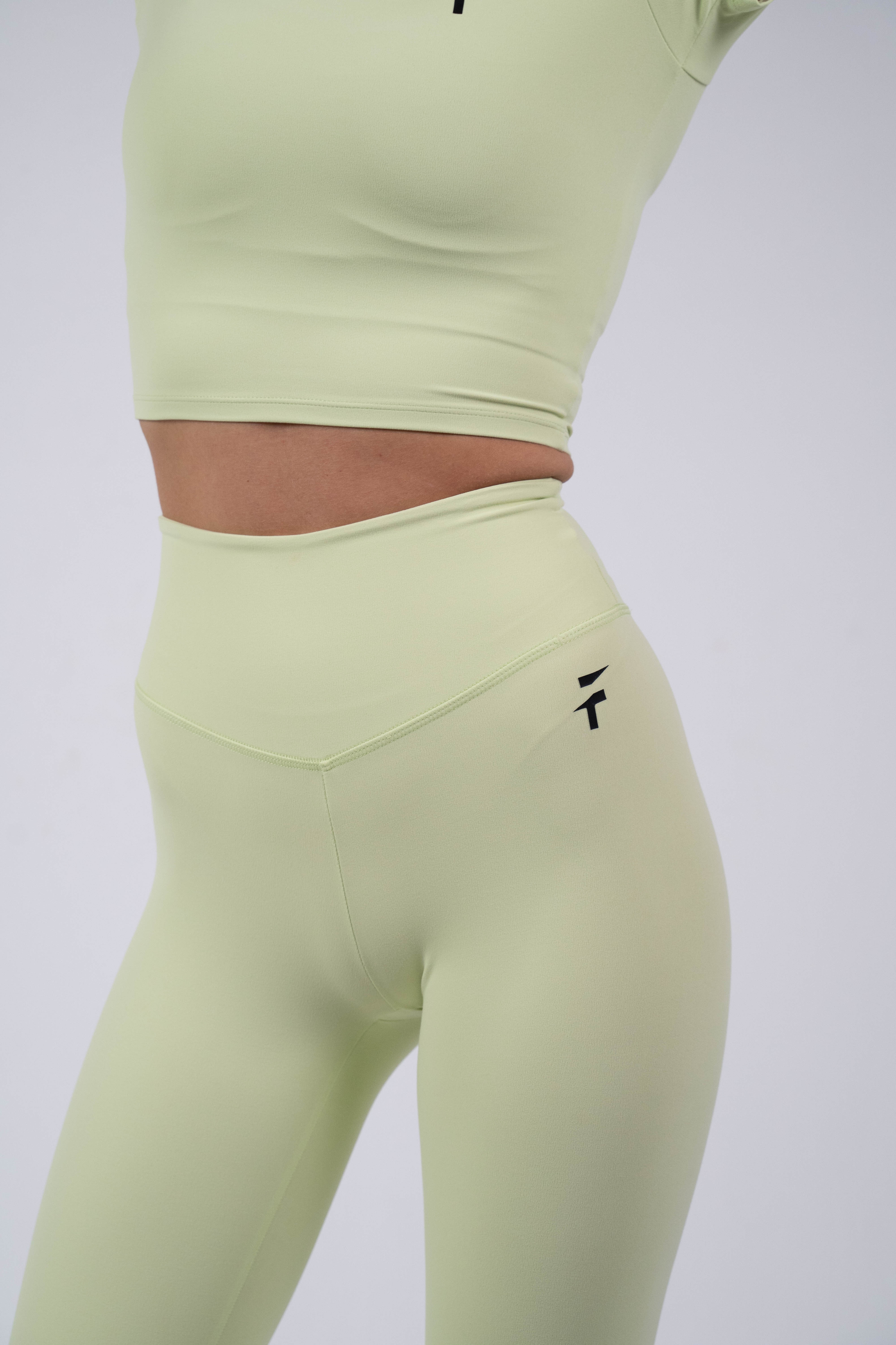ULTRA SOFT ESSENTIAL LEGGINGS - Lime Twist