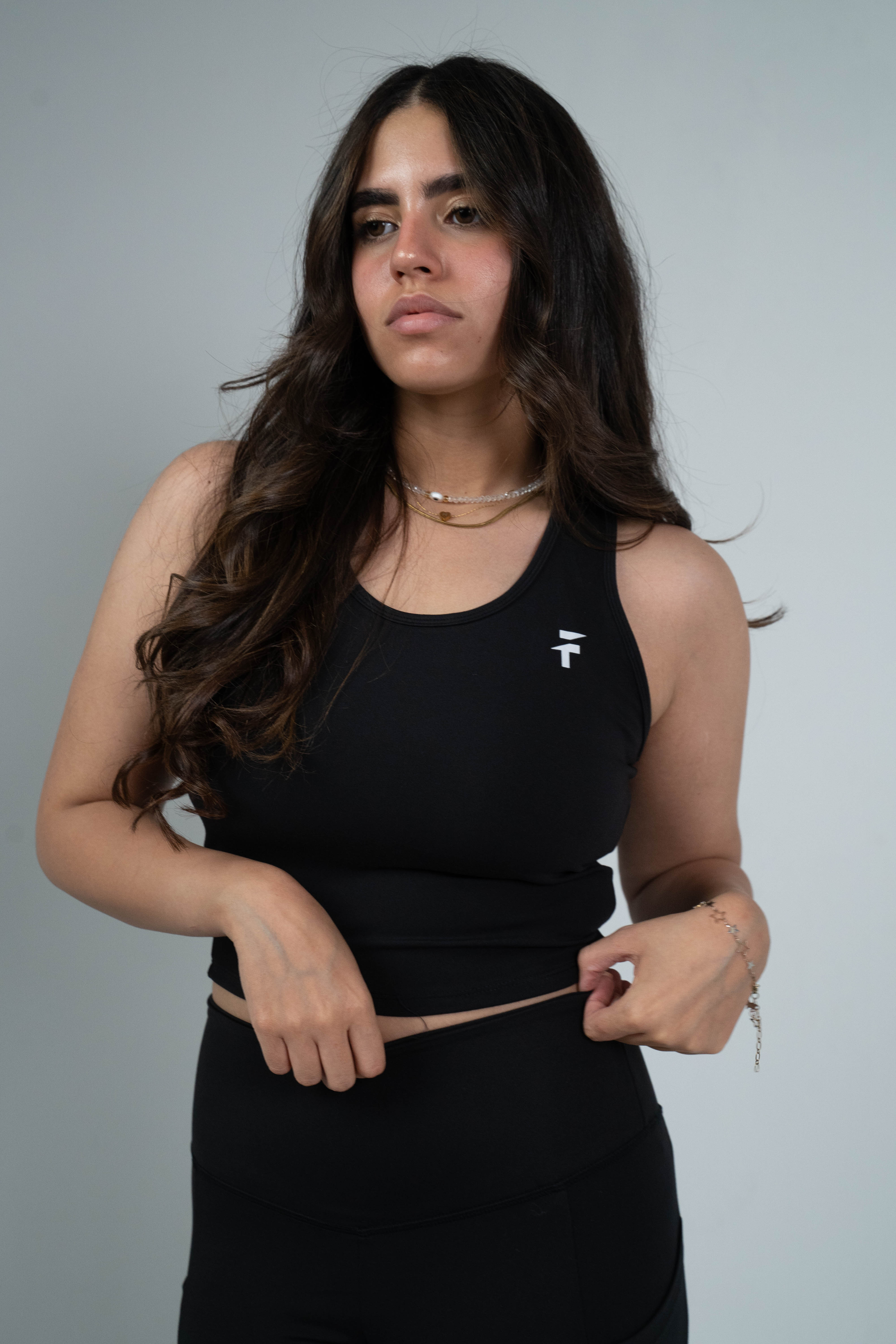 ULTRA SOFT ESSENTIAL SLEEVELESS CROP TOP - Black - FIT TRIBE