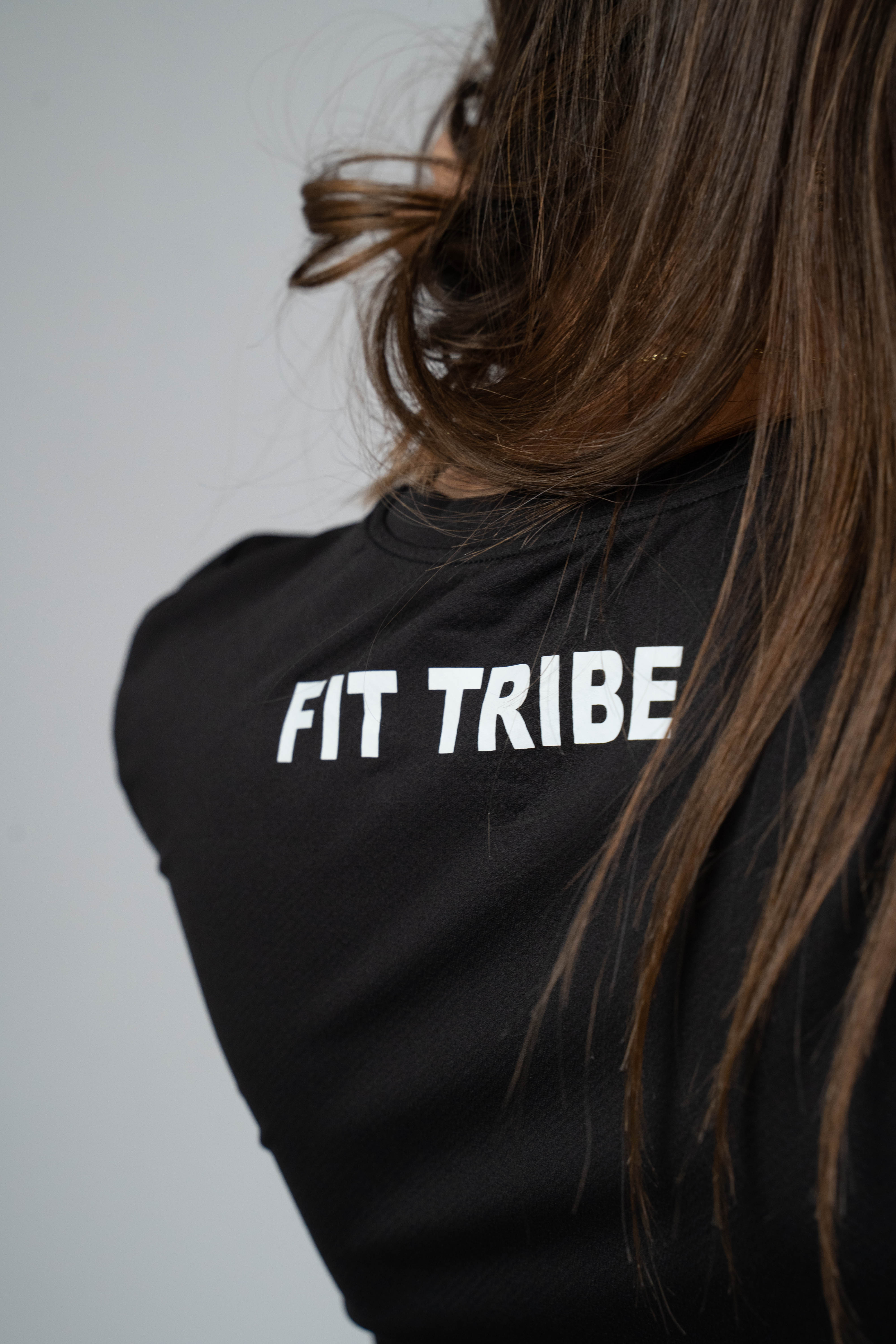 PERFORMANCE EXTENDED LONG SLEEVE TOP - Black - FIT TRIBE
