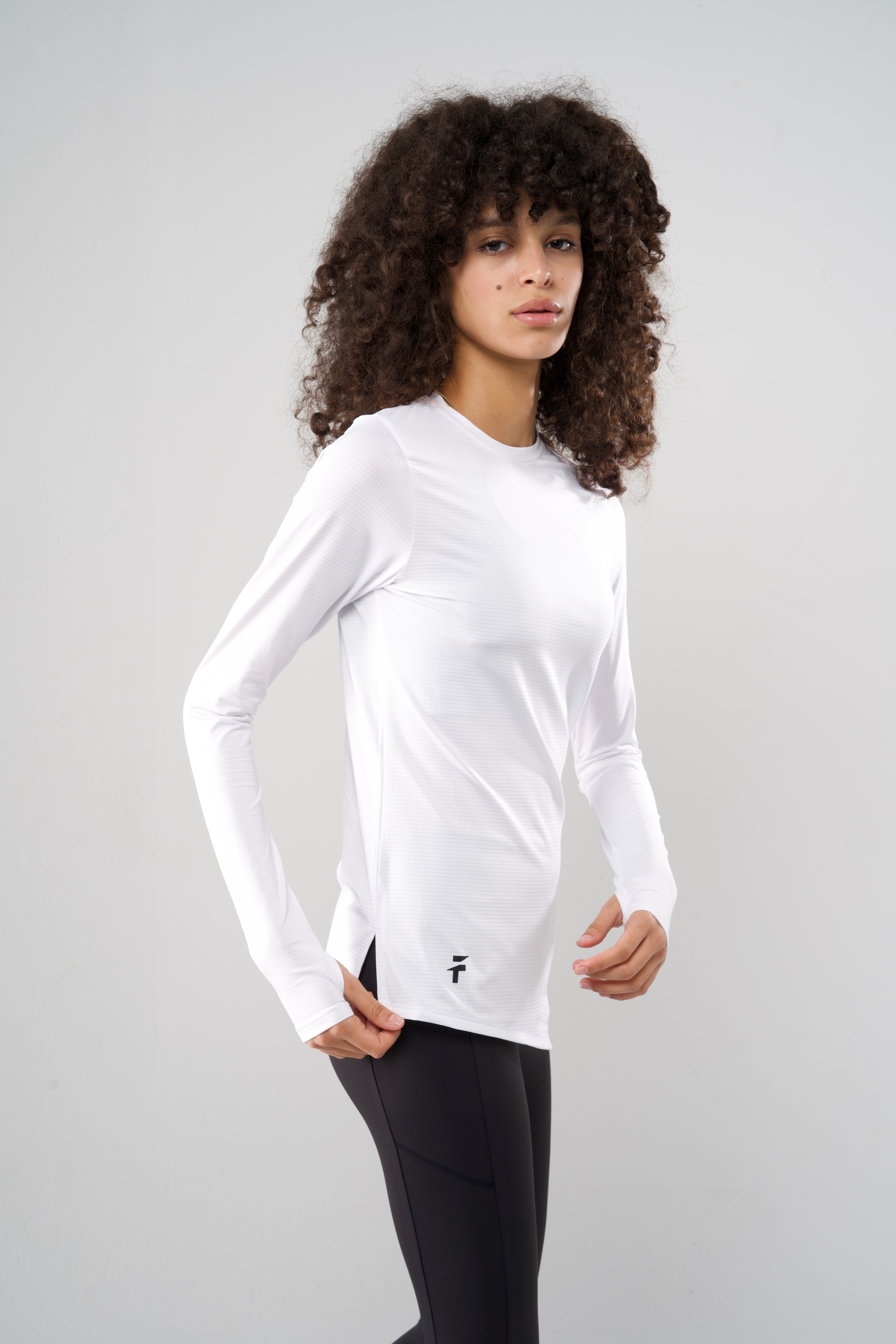 PERFORMANCE LONG SLEEVE TOP - White - FIT TRIBE