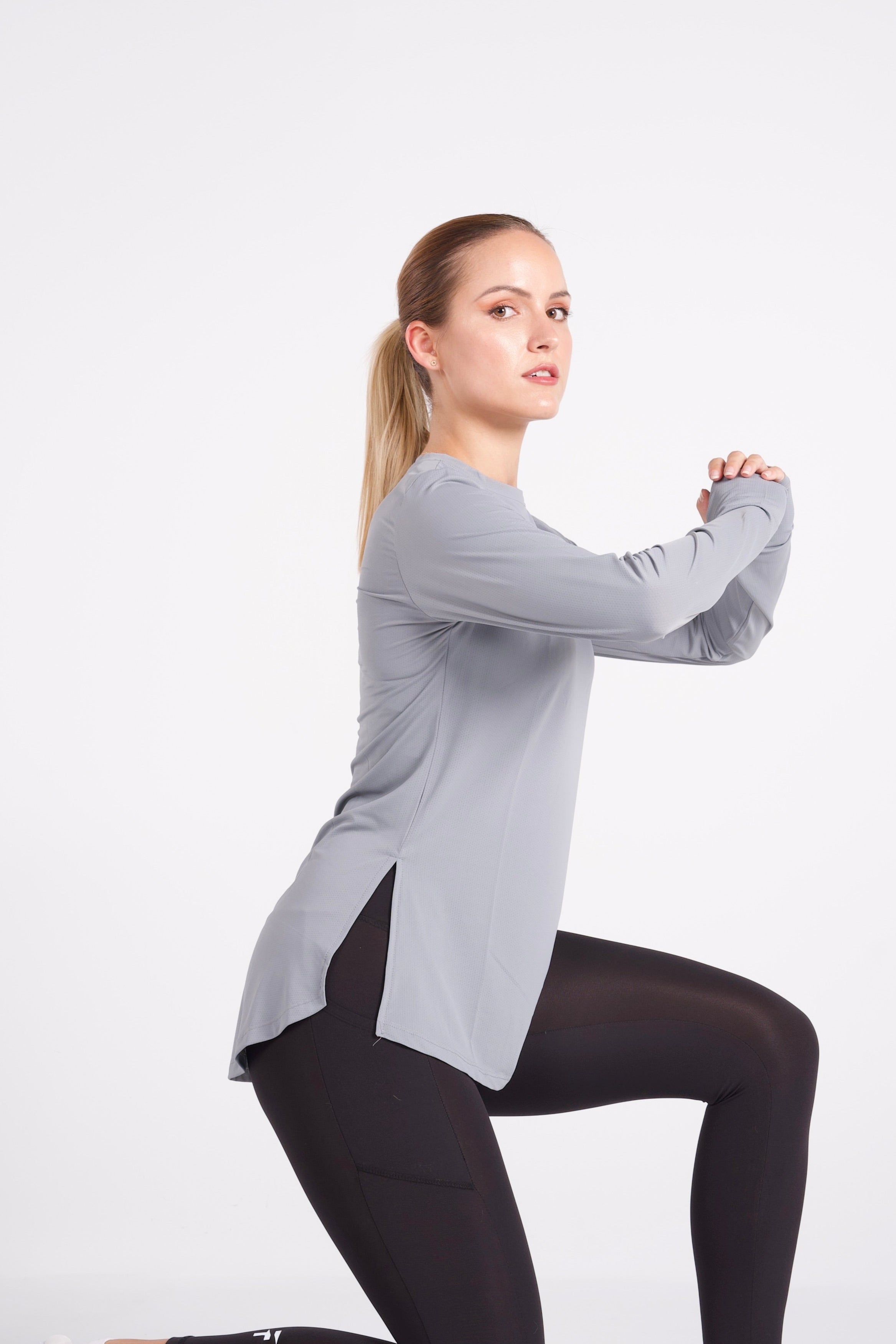 PERFORMANCE EXTENDED LONG SLEEVE TOP - Grey - FIT TRIBE