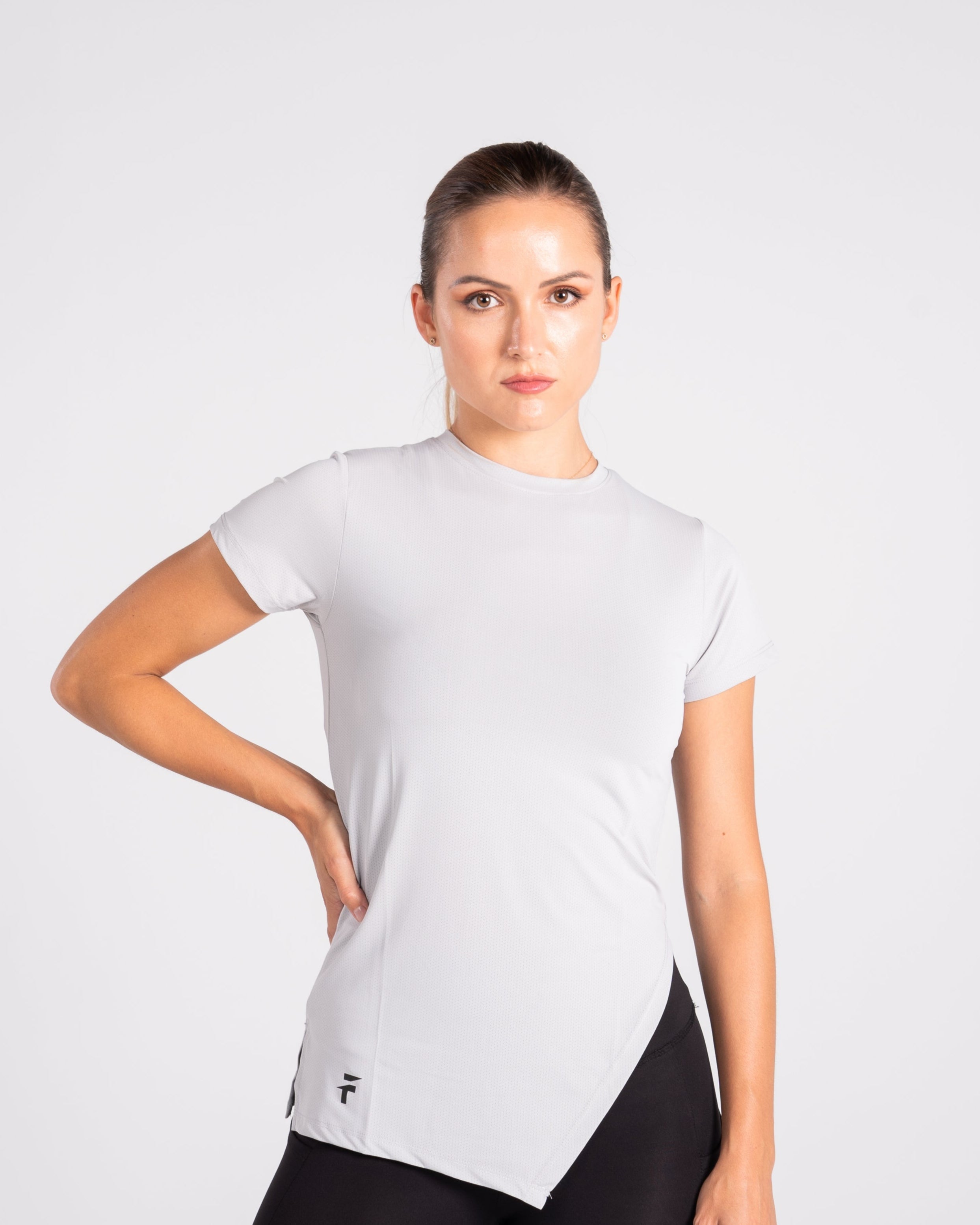 ESSENTIAL SHORT SLEEVE TOP - Light Grey - FIT TRIBE