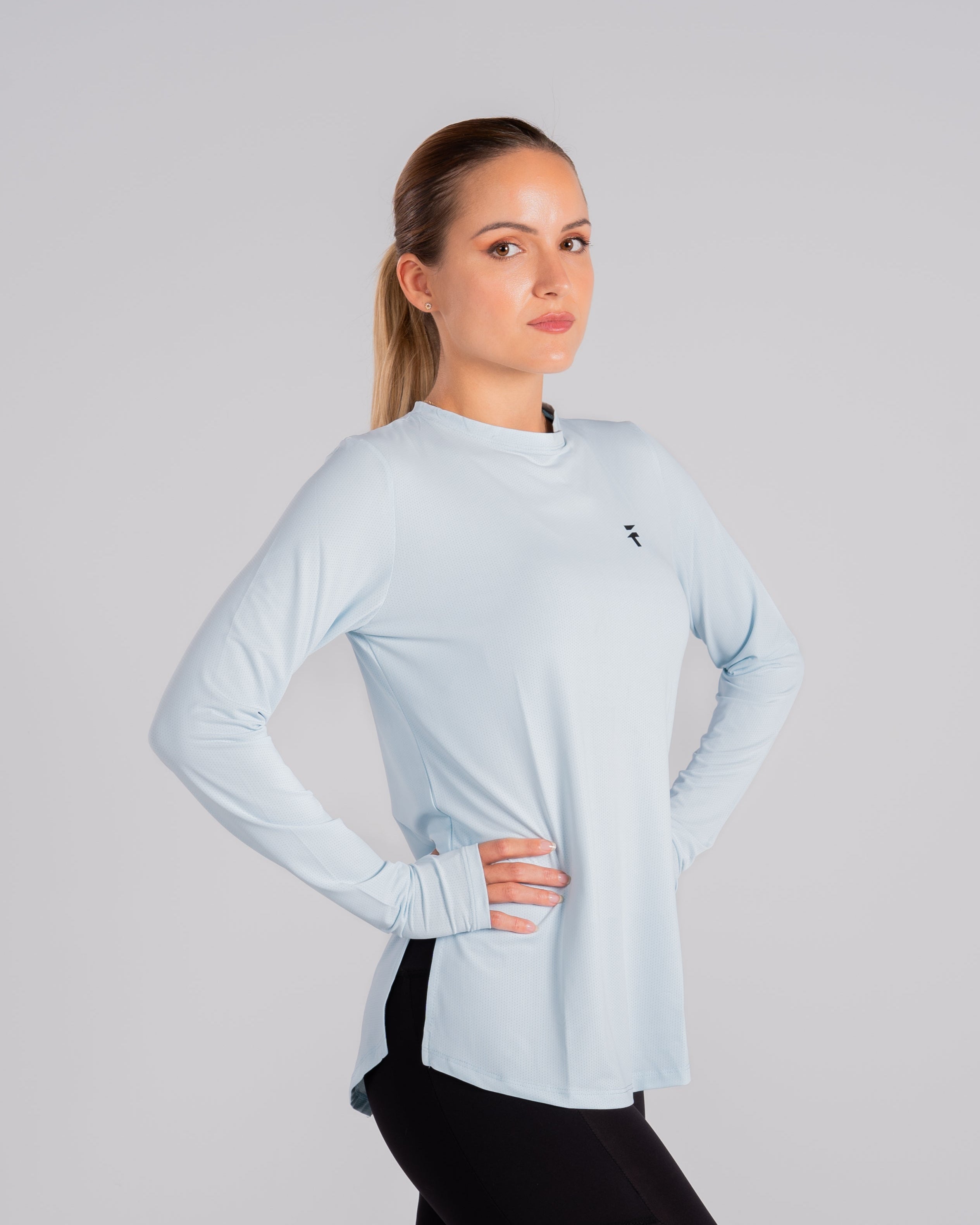 ESSENTIAL EXTENDED LONG SLEEVE TOP - Frost Blue - FIT TRIBE