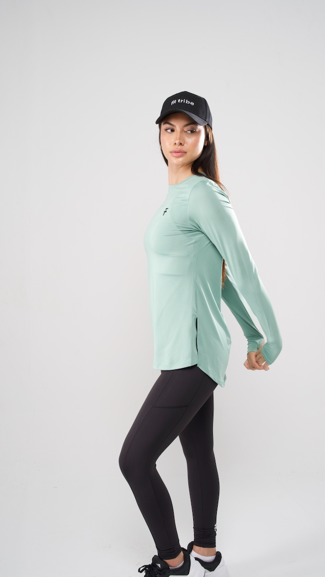 PERFORMANCE EXTENDED LONG SLEEVE TOP - Mint Green - FIT TRIBE