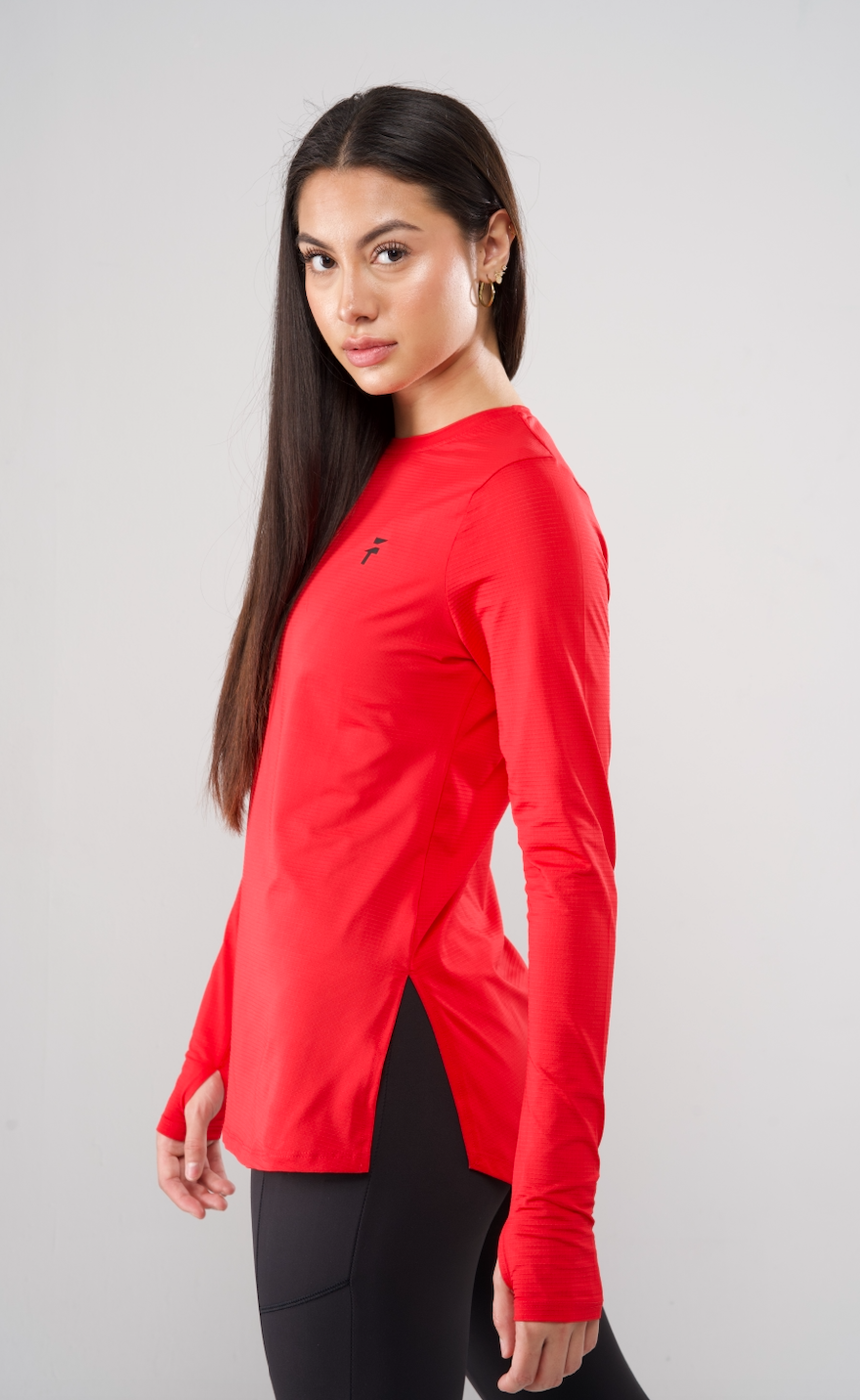 PERFORMANCE EXTENDED LONG SLEEVE TOP - Red - FIT TRIBE