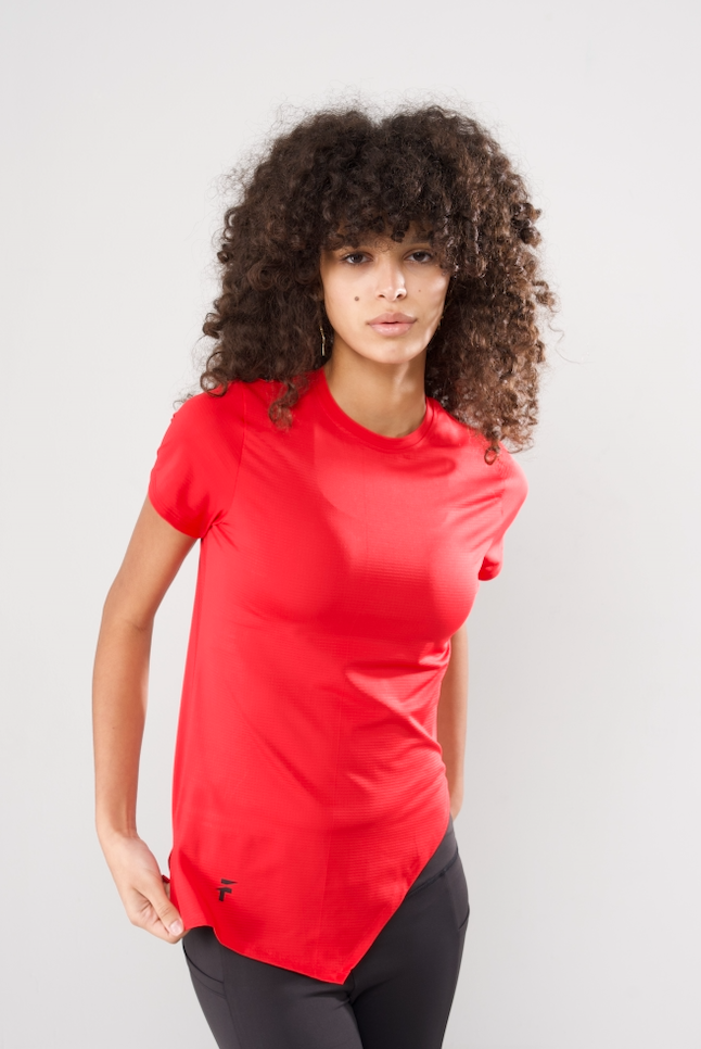 ESSENTIAL SHORT SLEEVE TOP - Crimson Red
