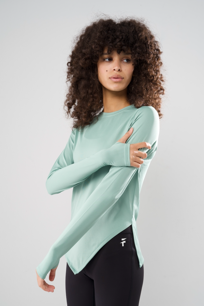 ESSENTIAL LONG SLEEVE TOP - Mint Green - FIT TRIBE