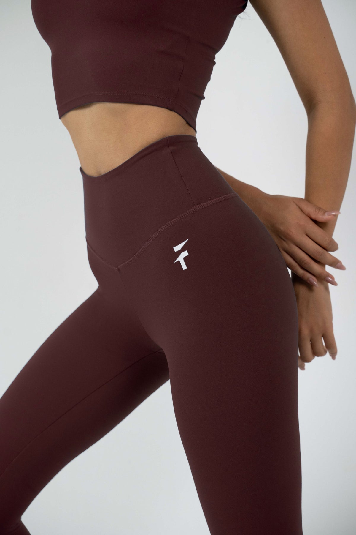 ULTRA SOFT ESSENTIAL LEGGINGS - Deep Burgundy - FIT TRIBE