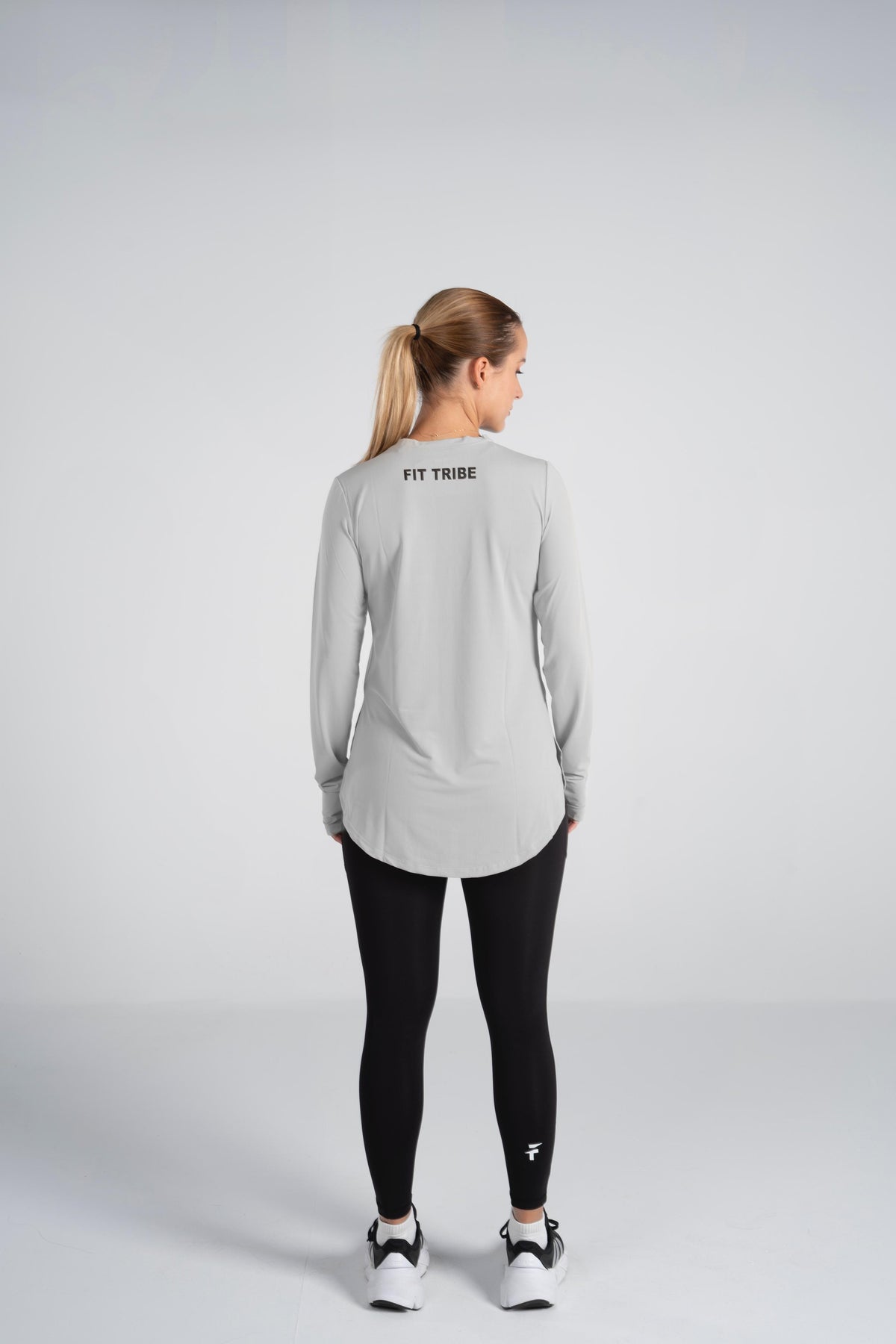 ESSENTIAL EXTENDED LONG SLEEVE TOP - Light Grey - FIT TRIBE