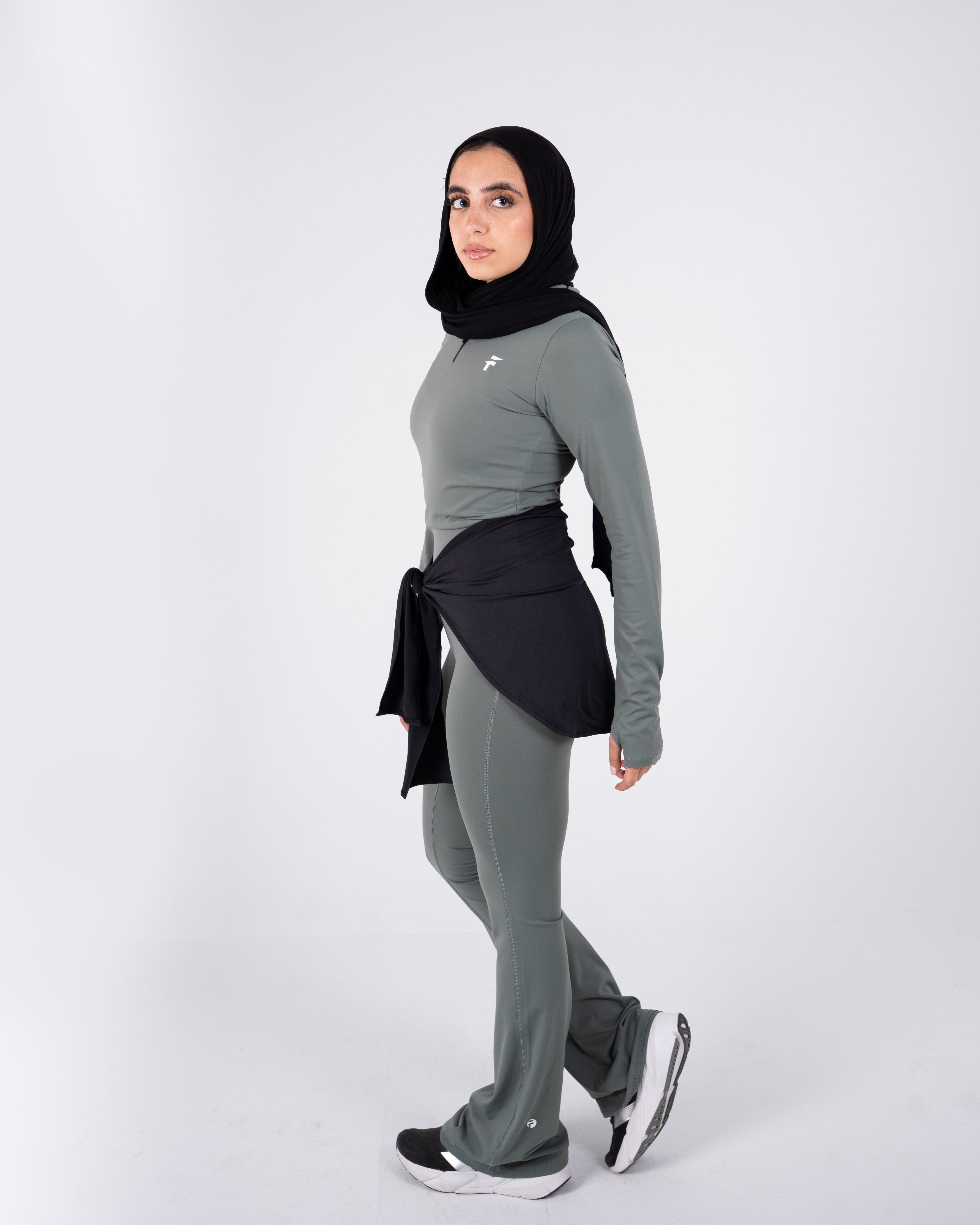 Ultra Soft Apex Zip-Up Body Fit Top - Olive Green