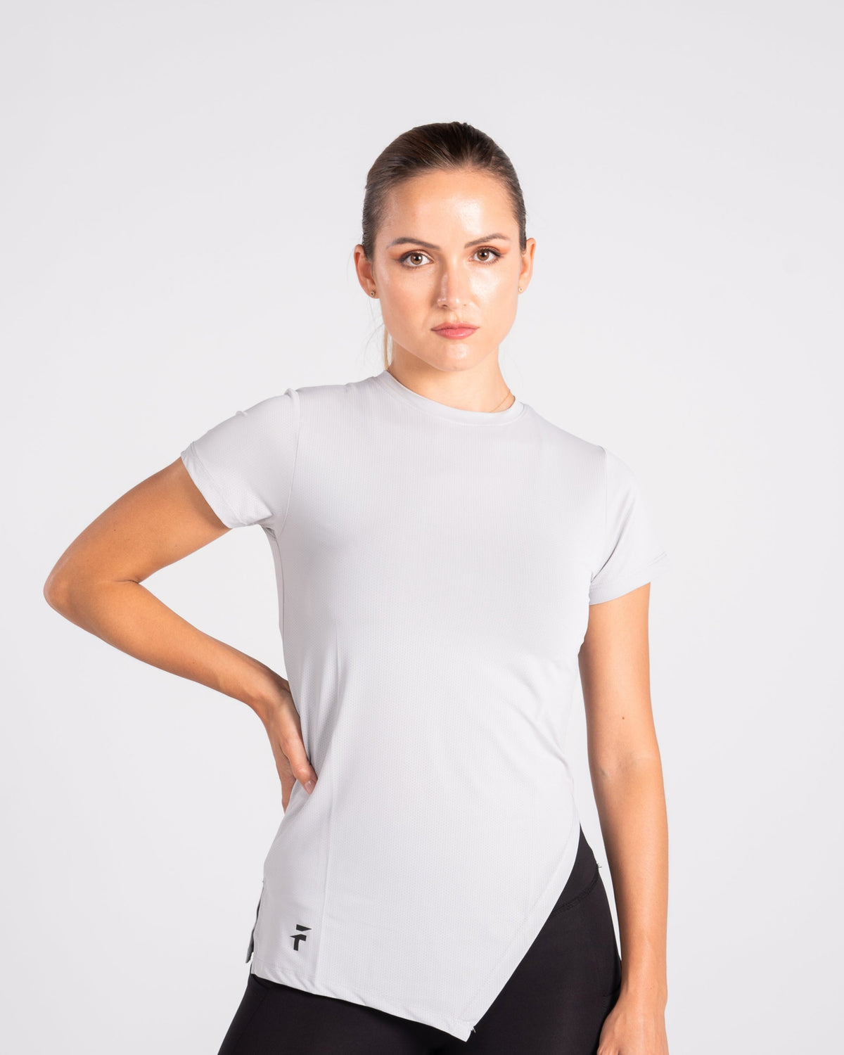 ESSENTIAL SHORT SLEEVE TOP - Light Grey - FIT TRIBE