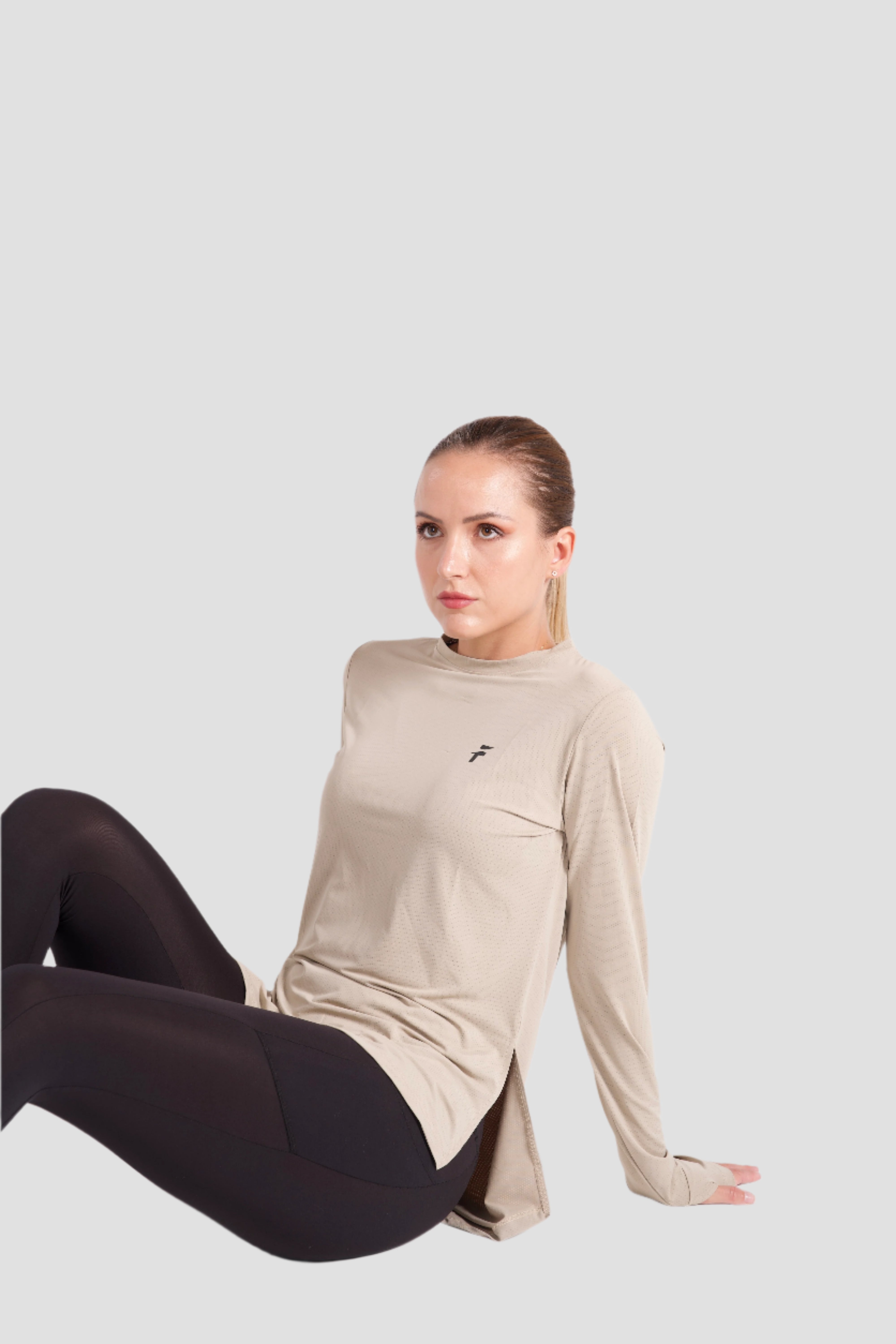 ESSENTIAL EXTENDED LONG SLEEVE TOP - Beige - FIT TRIBE