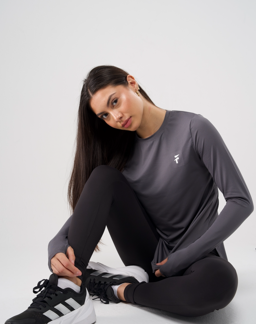 PERFORMANCE EXTENDED LONG SLEEVE TOP - Midnight Grey