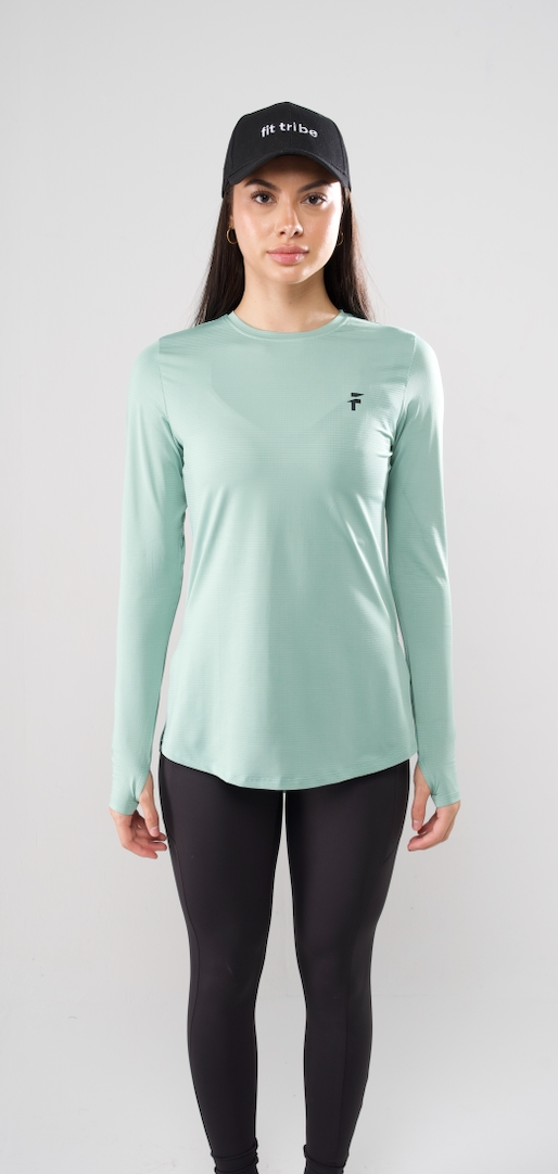 PERFORMANCE EXTENDED LONG SLEEVE TOP - Mint Green