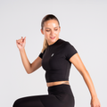 ULTRA SOFT ESSENTIAL CROP TOP - Black