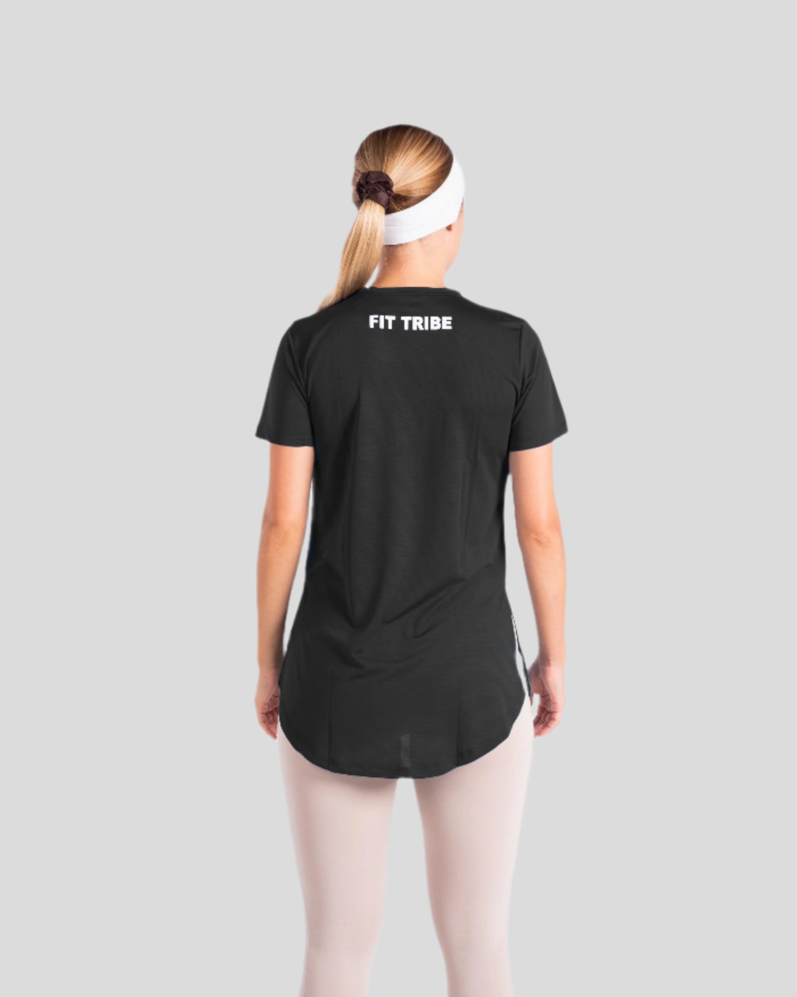 PERFORMANCE EXTENDED SHORT SLEEVE TOP  - Black - FIT TRIBE