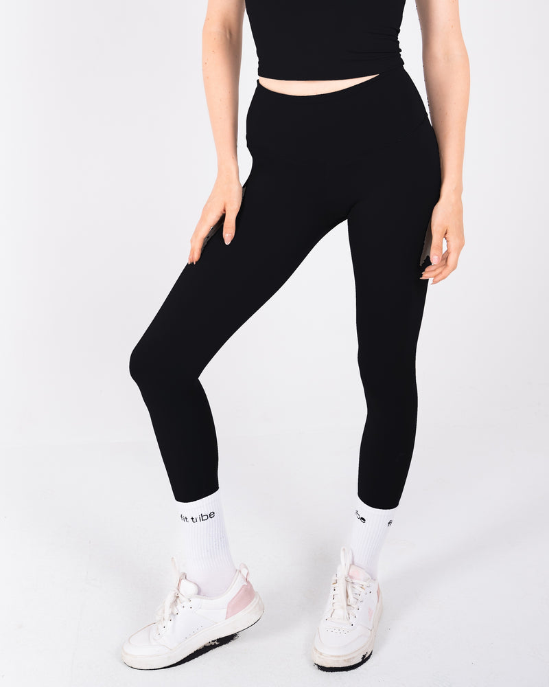 Ultra Soft Apex Leggings - Black
