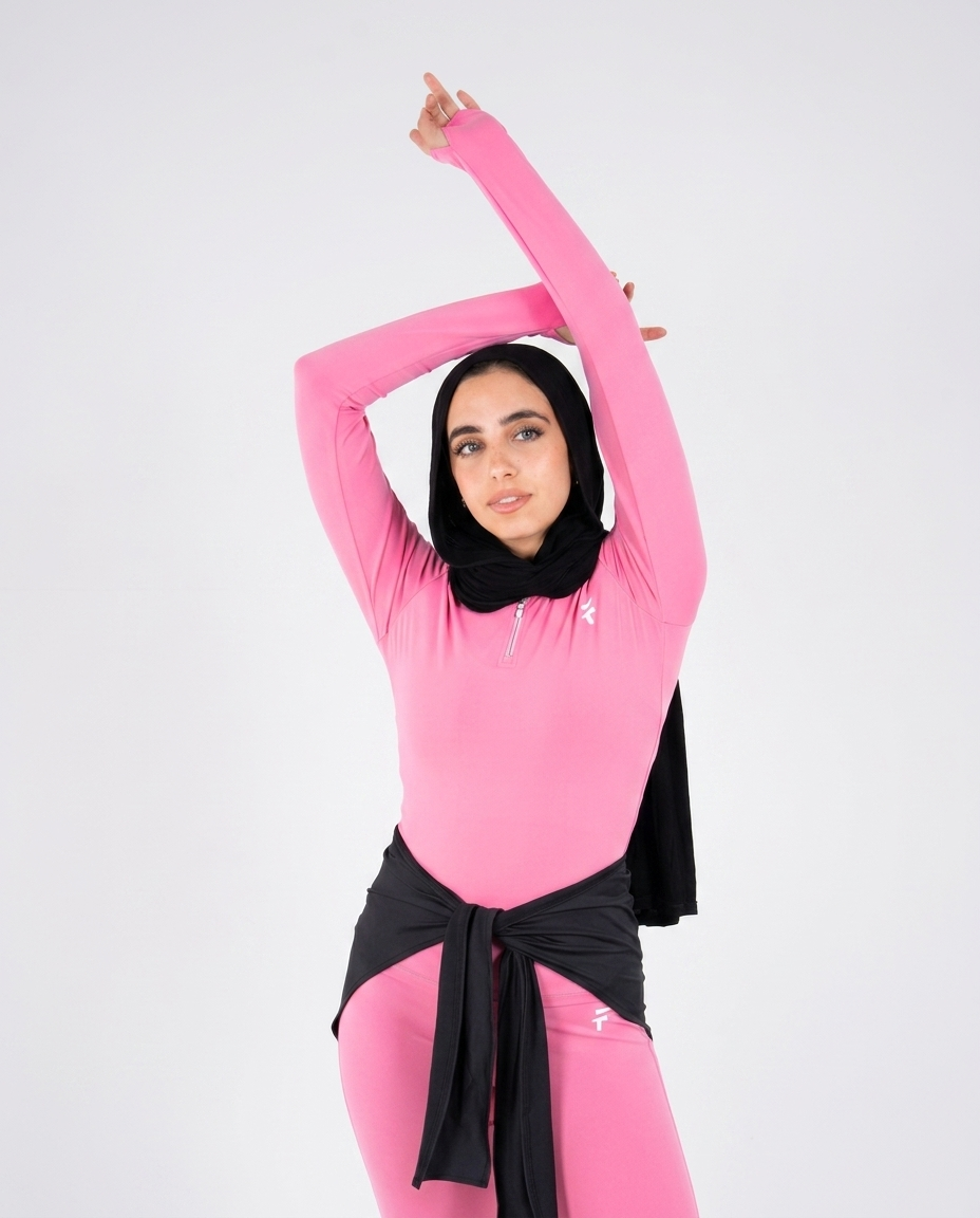 Essential Half-Zip Bubblegum - Action